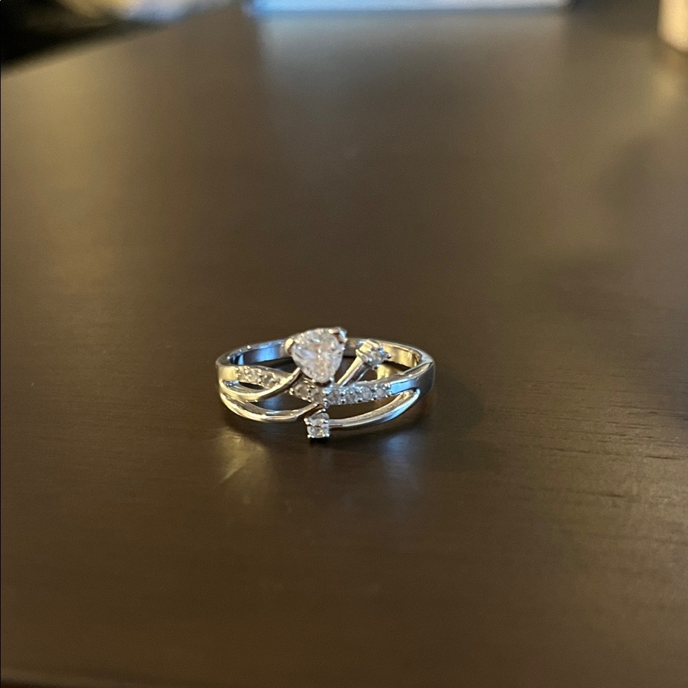 Silver CZ ring sz 11